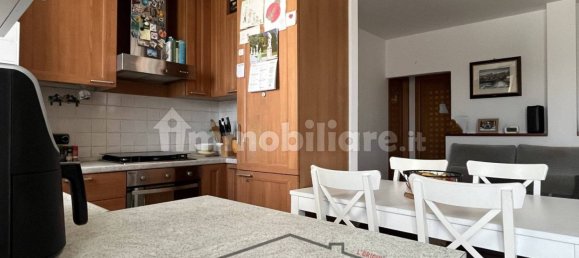 Квартира с 2 спальнями в Тавернерио, Италия № 350969 11