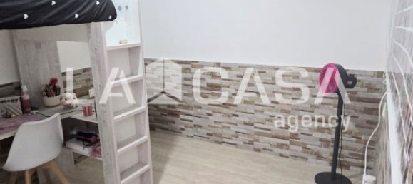 3 bedrooms Apartment in Badalona, Spain No. 167583 3