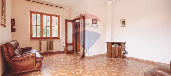 5 rooms House in Serra San Quirico, Italy No. 8033 5