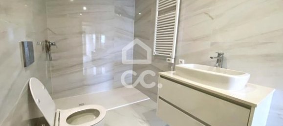 40m² Commercial property in Viseu, Portugal No. 89455 26