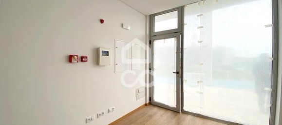 40m² Commercial property in Viseu, Portugal No. 89455 5