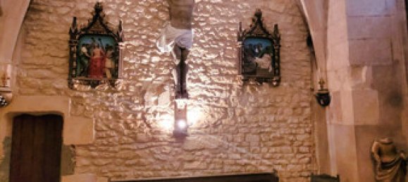  Castillos de 26 dormitorios en Grossouvre, France No. 66918 8