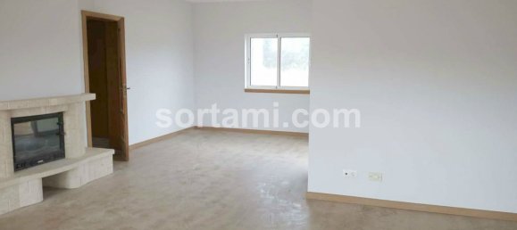 3 bedrooms House in Sao Bras de Alportel, Portugal No. 120045 4