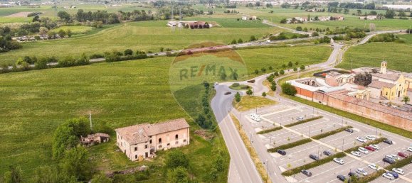 14 rooms House in Fidenza, Italy No. 110035 13