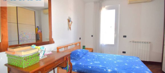 3 bedrooms House in Viareggio, Italy No. 264398 34