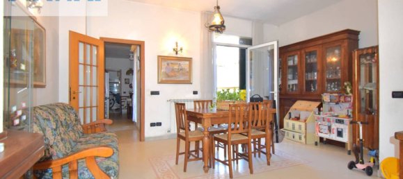 3 bedrooms House in Viareggio, Italy No. 264398 9