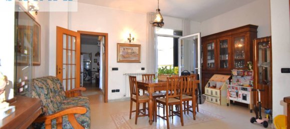 3 bedrooms House in Viareggio, Italy No. 264398 7