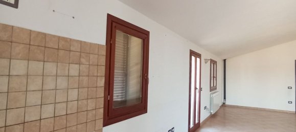 Пентхаус с 7 спальнями в Узини, Италия № 340725 15