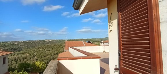 Пентхаус с 7 спальнями в Узини, Италия № 340725 21