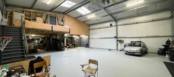 4 bedrooms House in Fleury, France No. 60147 7