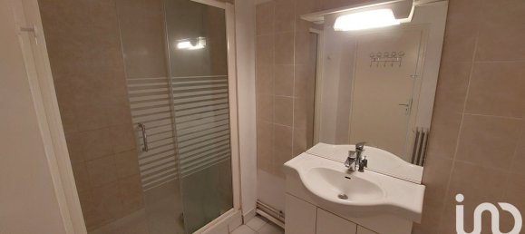 6 bedrooms House in Saint-Maur, France No. 222384 14