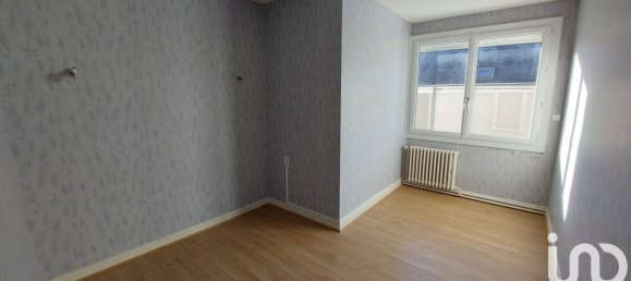 6 bedrooms House in Saint-Maur, France No. 222384 16