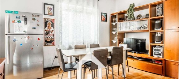 Квартира с 4 комнатами в Кормано, Италия № 330396 18