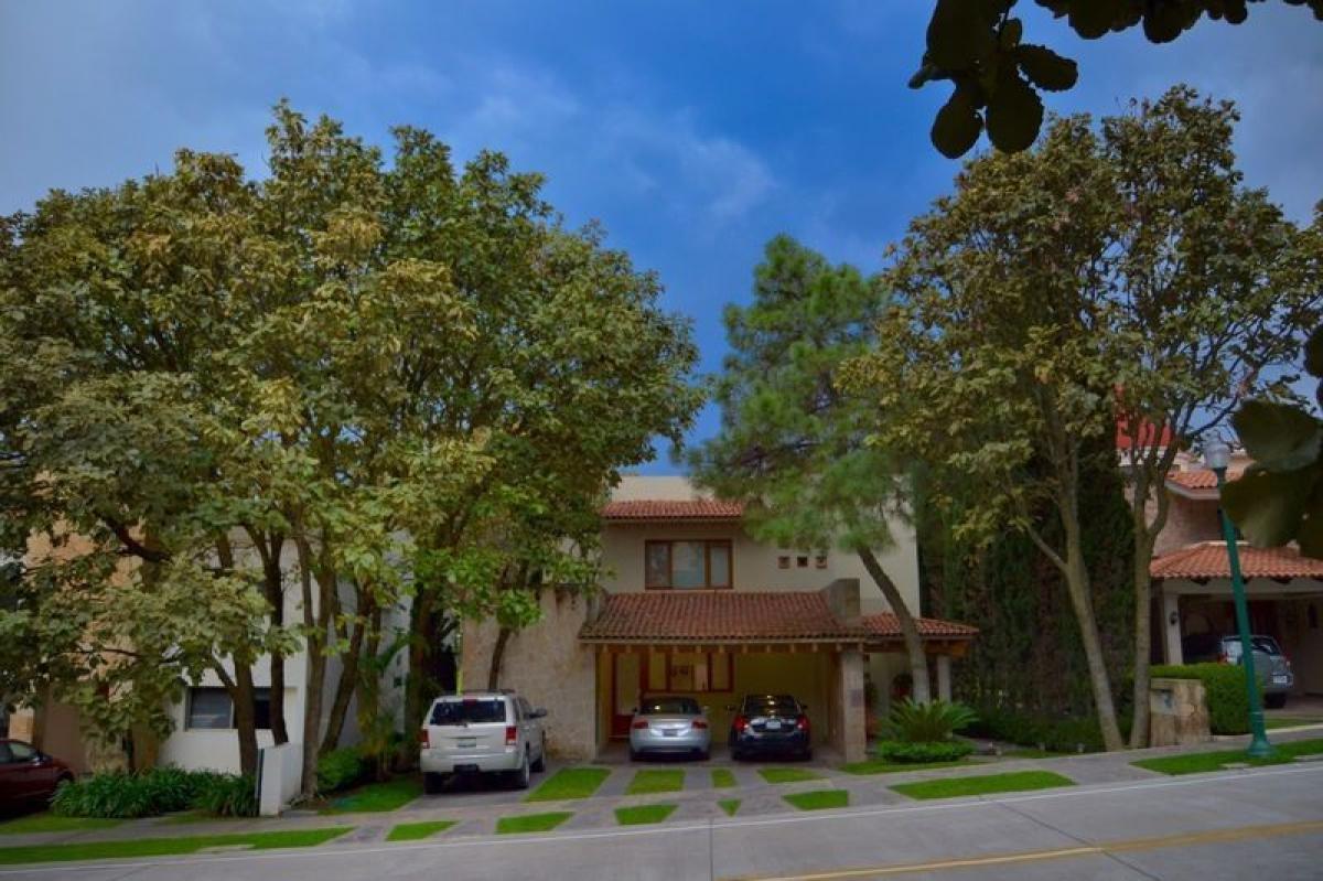 Casa T3 em Tlajomulco de Zuniga, Mexico N.º 147462