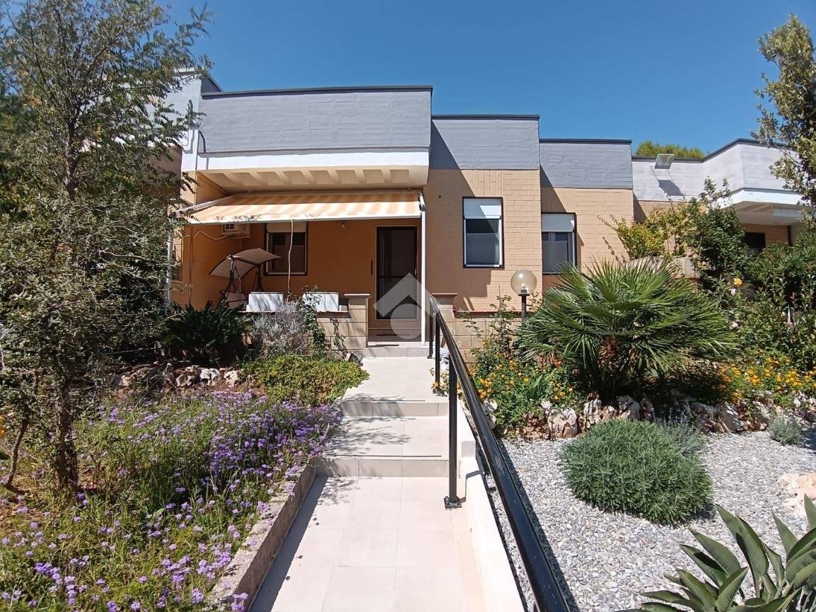 2 Schlafzimmer Villa in Cassano delle Murge, Italy, Nr. 397412