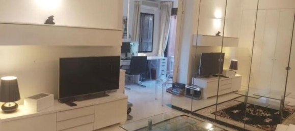 Apartamento de 3 dormitorios en Marbella, Spain No. 246132 8