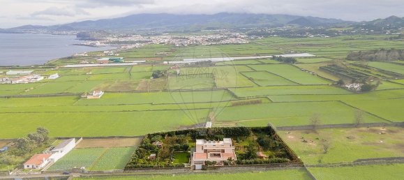 7 bedrooms House in Ribeira Grande, Portugal No. 167242 5