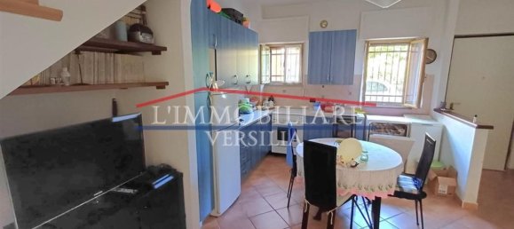 Casa de 2 habitaciónes en Massa, Italy No. 293245 2