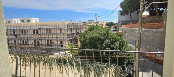 Apartamento de 4 divisões em Messina, Italy N.º 222480 12