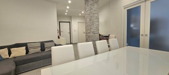 Apartamento de 4 divisões em Messina, Italy N.º 222480 5