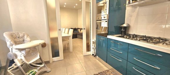 Apartamento de 4 divisões em Messina, Italy N.º 222480 3