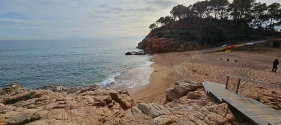 Terreno em Girona, Spain 7000 m² N.º 186787 3