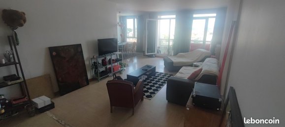 4 Schlafzimmer Wohnung in Saint-Etienne, France, Nr. 322405 2