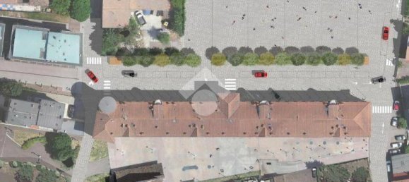 81m² Commercial property in Castelnuovo Rangone, Italy No. 264717 3