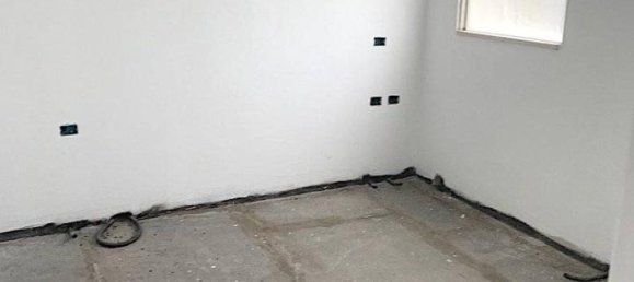 4 rooms Apartment in Morgano, Italy No. 160978 6