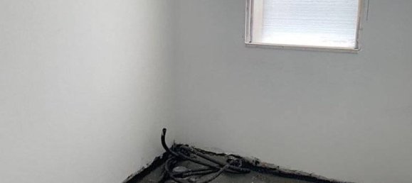 4 rooms Apartment in Morgano, Italy No. 160978 8