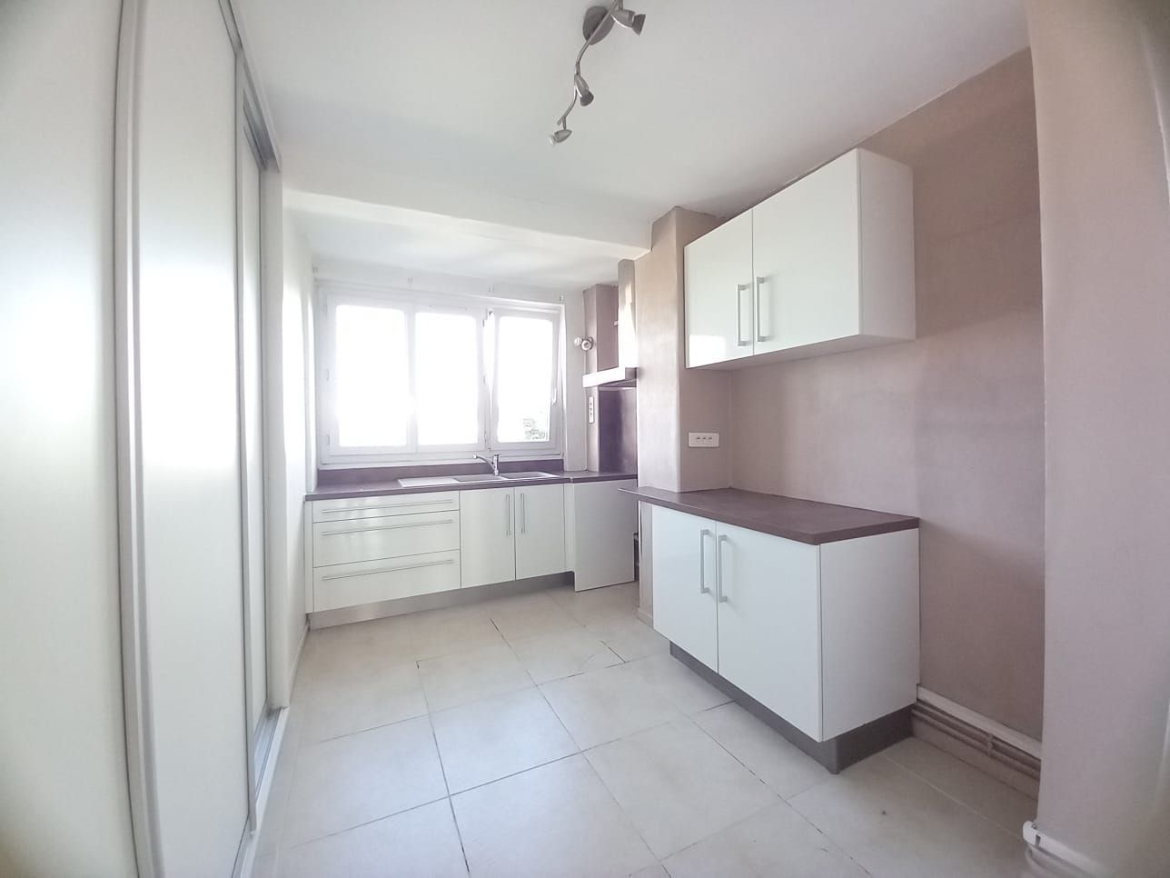 1 chambre Appartement à Orléans, France No. 237845