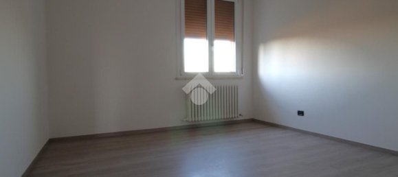 3 Schlafzimmer Wohnung in Pegognaga, Italy, Nr. 359692 5