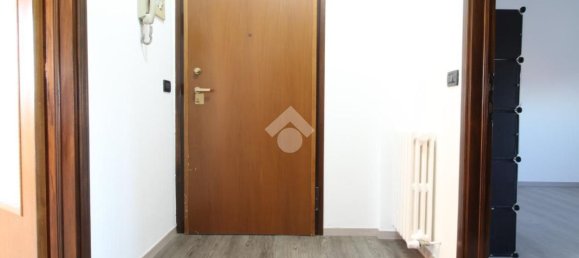 3 Schlafzimmer Wohnung in Pegognaga, Italy, Nr. 359692 6