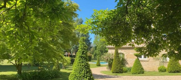 6 bedrooms Castles in Macon, France No. 352183 5