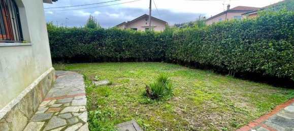 5 rooms House in Castelnuovo Magra, Italy No. 180523 7