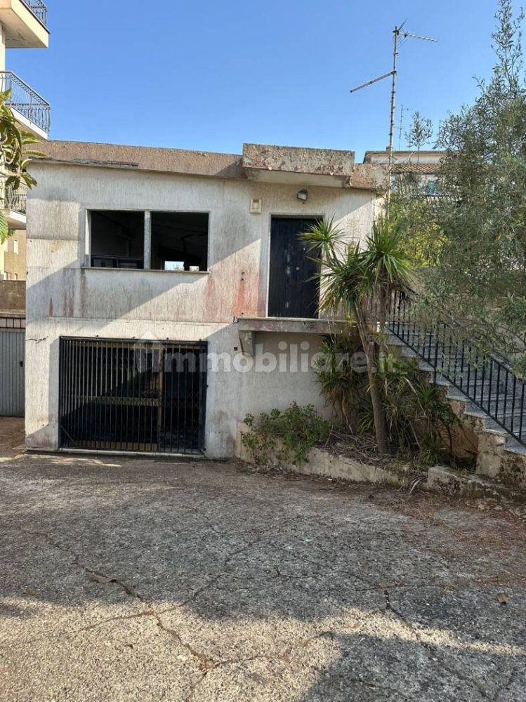 2 غرف نوم منزل في Vibo Valentia, Italy رقم 339518