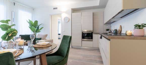 2 bedrooms Apartment in Milan, Italy No. 244187 11