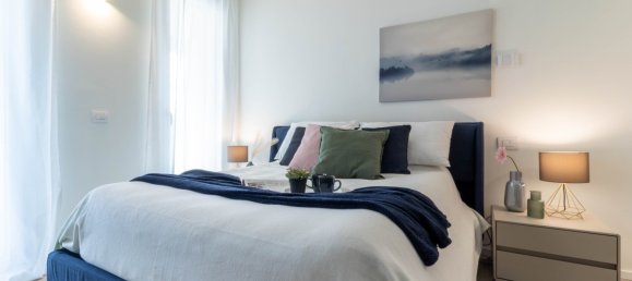 2 bedrooms Apartment in Milan, Italy No. 244187 21