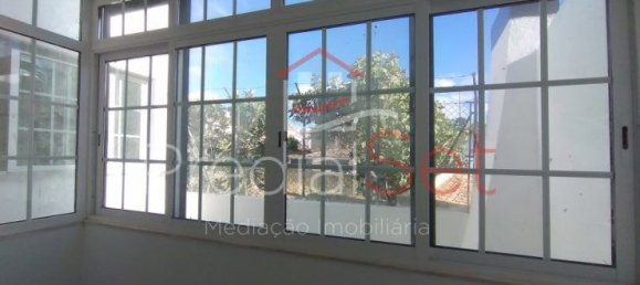 Casa de 3 dormitorios en Cascais, Portugal No. 28000 8