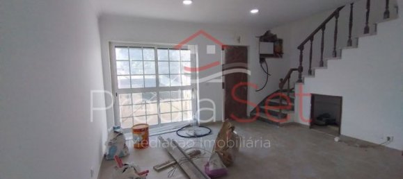 Casa de 3 dormitorios en Cascais, Portugal No. 28000 9