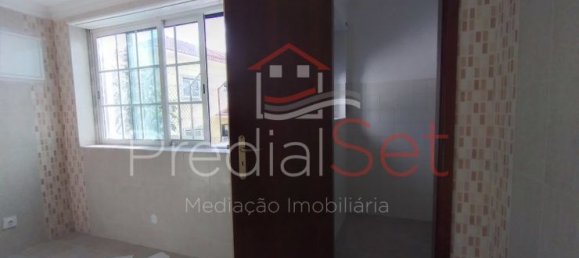 Casa de 3 dormitorios en Cascais, Portugal No. 28000 14