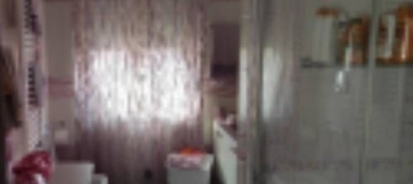 2-salle Appartement à Sesto San Giovanni, Italy No. 13913 6