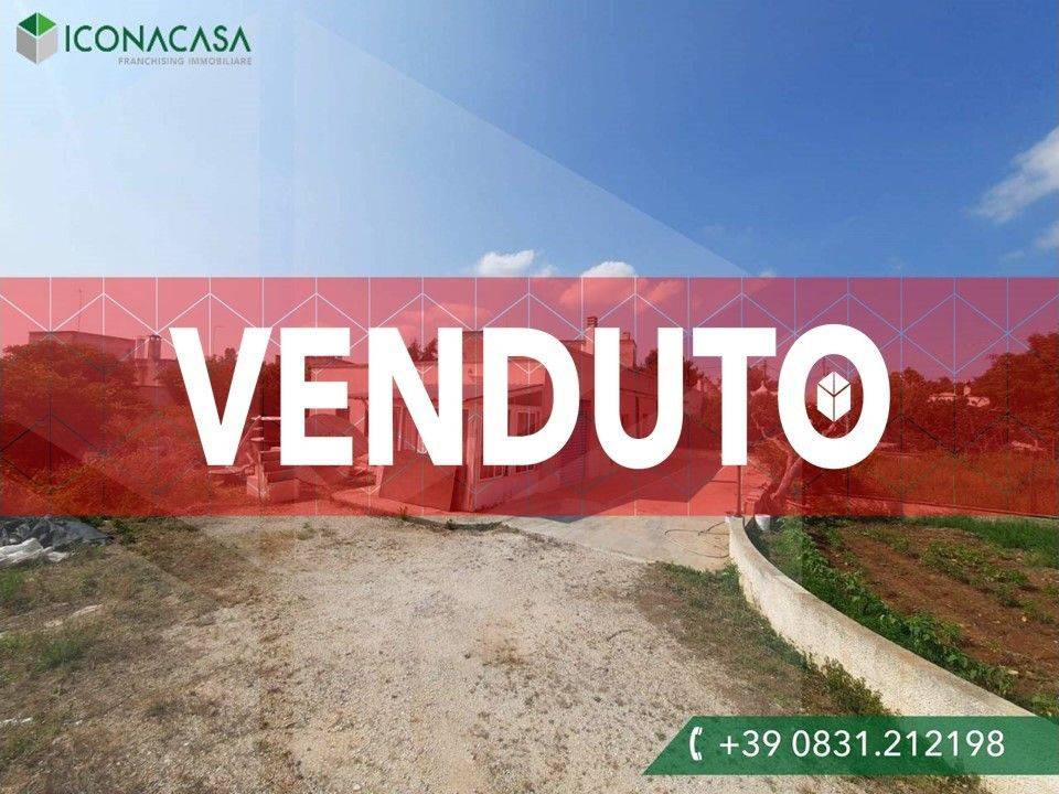 4 rooms Villa in Locorotondo, Italy No. 24753