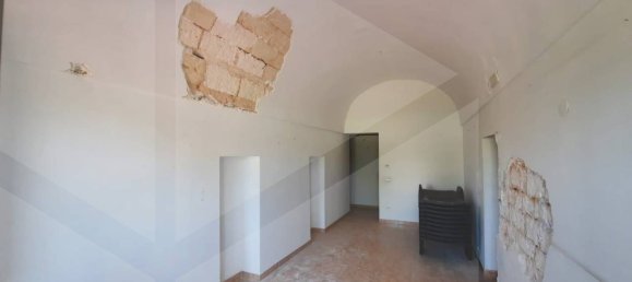 4 rooms Villa in Locorotondo, Italy No. 24753 17