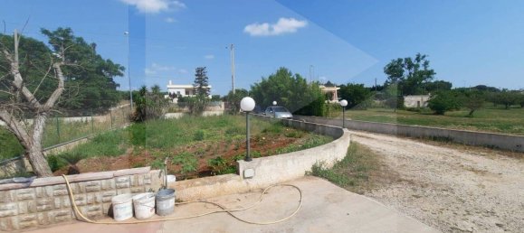 4 rooms Villa in Locorotondo, Italy No. 24753 10