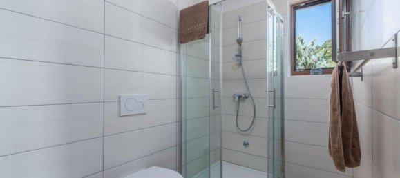 Casa de 3 dormitorios en Novigrad, Croatia No. 175 16