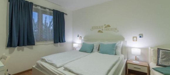 Casa de 3 dormitorios en Novigrad, Croatia No. 175 13