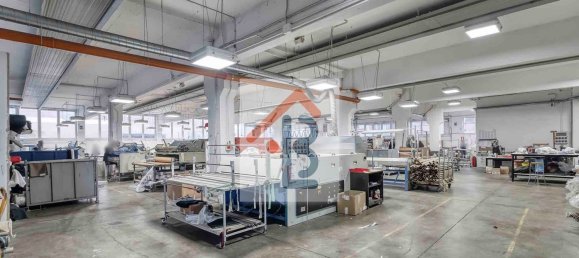 Entrepôt à San Giorgio di Piano, Italy 1202m² No. 128972 2