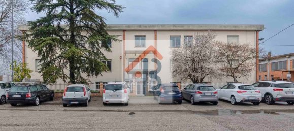 Entrepôt à San Giorgio di Piano, Italy 1202m² No. 128972 21