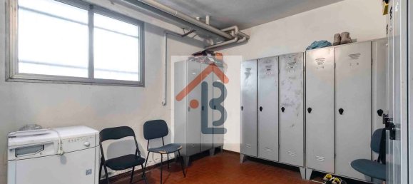 Entrepôt à San Giorgio di Piano, Italy 1202m² No. 128972 12